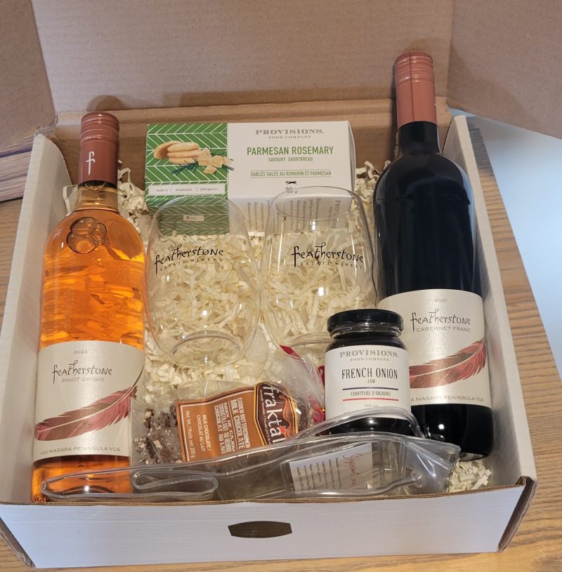 Featherstone "Cheers!" Box